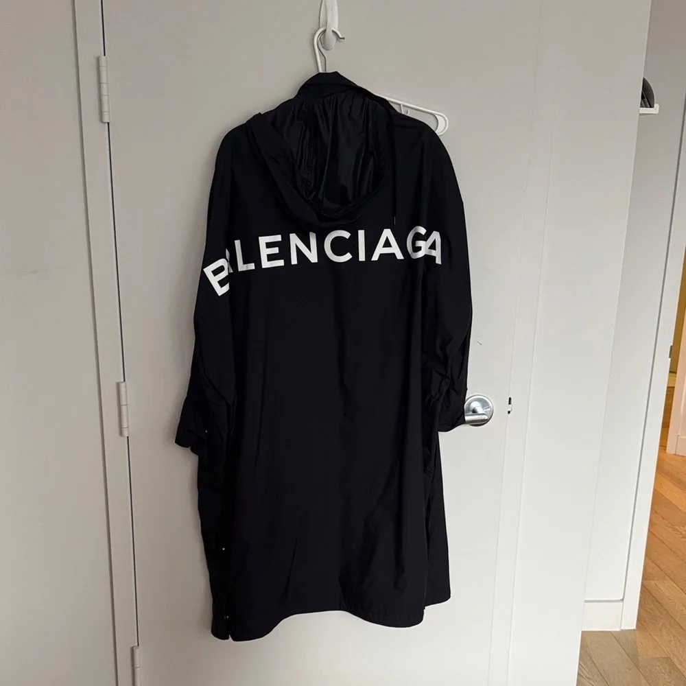 Balenciaga Black Hooded Coat - Picture 1 of 3